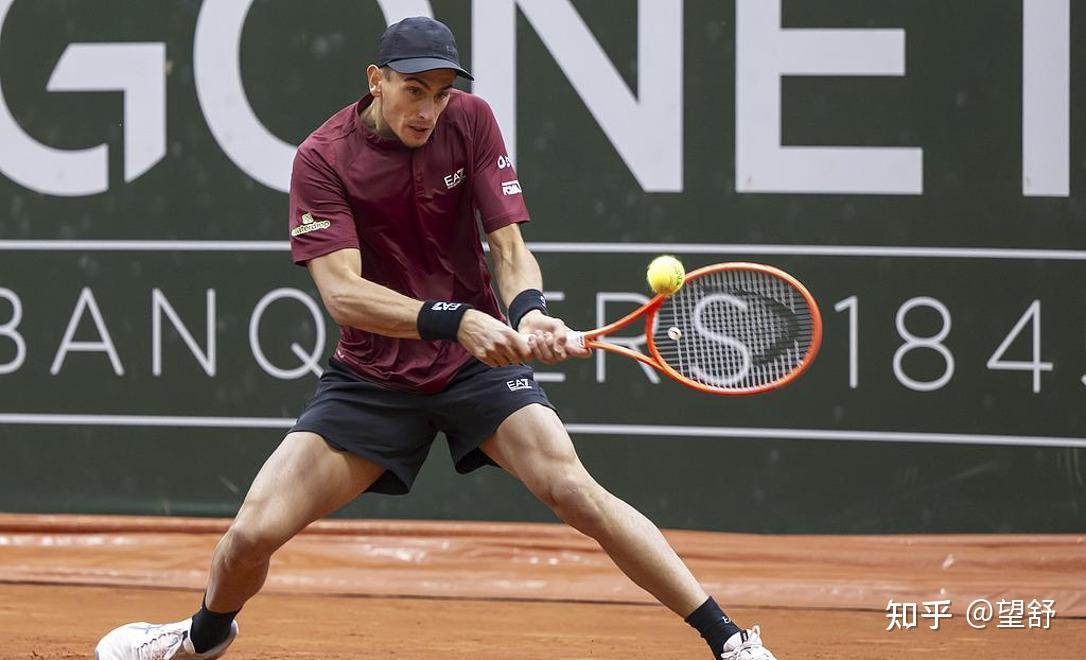 开云体育-爆冷引爆全场！，德约科维奇意外战胜TES观众掌声雷动-开云体育